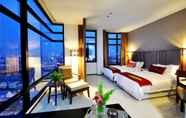 Kamar Tidur 2 Grand Howard Hotel (SHA Certified)