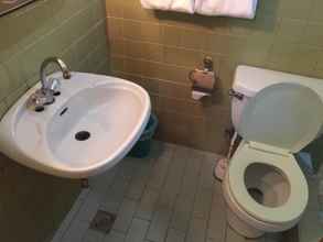 Toilet Kamar 4 Haus Malibu