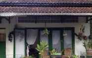 Bangunan 4 Marlon's Rest Homestay