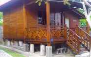 Exterior 3 Pondok Wisata Larisa