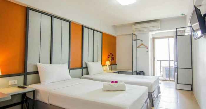 Kamar Tidur Regent Ngamwongwan Hotel