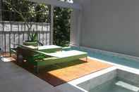 Swimming Pool Nurvotel Villa Nusa Dua