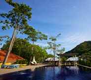 สระว่ายน้ำ 3 Anavilla Tangke Resort