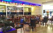 Bar, Kafe, dan Lounge 4 Indra Regent Hotel Bangkok (SHA Plus+)