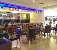 Bar, Cafe and Lounge 4 Indra Regent Hotel Bangkok (SHA Plus+)