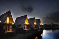 ภายนอกอาคาร Seaview Cottage Cirebon Waterland