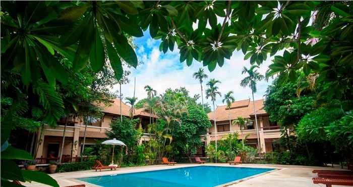 Swimming Pool Taraburi Resort 