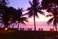 Nearby View and Attractions Padmadewi Anyer