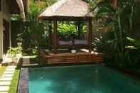 Swimming Pool Villa Cinta Umalas