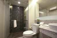 In-room Bathroom Praso@Ratchada 12 Hotel