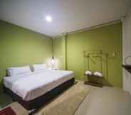 Kamar Tidur 6 First Residence