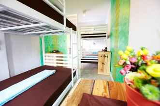 Kamar Tidur 4 WH Hostel