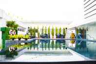 Swimming Pool i Residence Hotel Silom