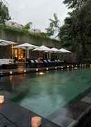 SWIMMING_POOL Villa DeWa