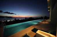 Swimming Pool White Sunset 3 Bedroom Apartment