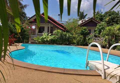 Kolam Renang Phangan Lodge