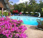 Kolam Renang 2 Phuket Golden Sand Inn