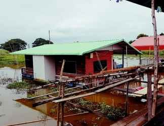 Bên ngoài 2 Homestay Khlong Rang Jorakae