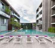 Swimming Pool 4 Maya Phuket Airport Hotel