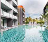 สระว่ายน้ำ 2 Maya Phuket Airport Hotel