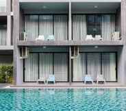 สระว่ายน้ำ 5 Maya Phuket Airport Hotel