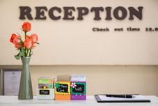 臥室 Triple Palms House