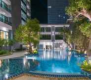 Swimming Pool 7 Bay Beach Resort Pattaya