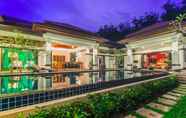 สระว่ายน้ำ 3 Jewels Villas Phuket