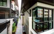 Bên ngoài 4 Yotaka Bangkok Hotel  