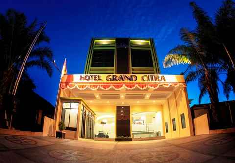 Lobby Grand Citra Hotel