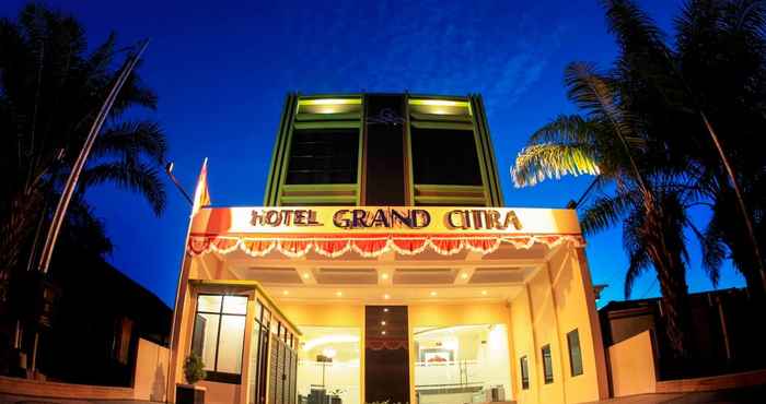 Lobby Grand Citra Hotel