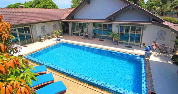 Kolam Renang Baan Prayong Pool Villa