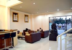 Lobby 2 Ilhami Hotel