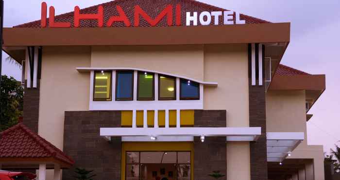 Exterior Ilhami Hotel