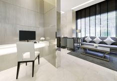 Accommodation Services 5 Centre Point Hotel Chidlom