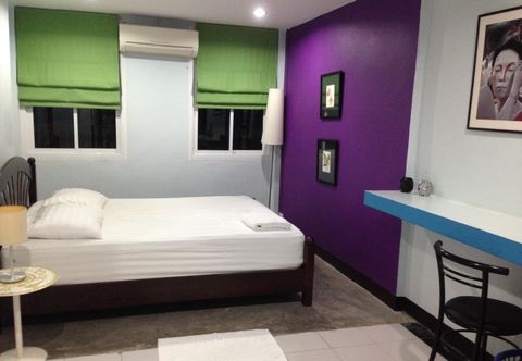 Bilik Tidur Lovely House Silom
