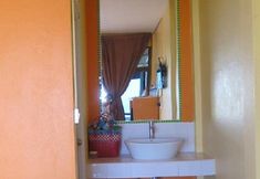 In-room Bathroom 6 Phupassadee Resort