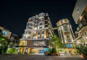 Beyond Suite Hotel, THB 2,039.08