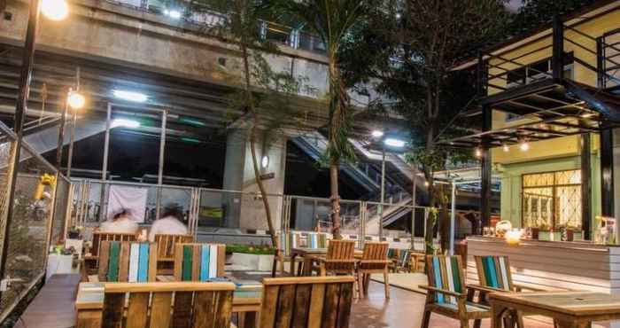 Nearby View and Attractions Nang Ta Yon @ Ban Thap Chang Hostel