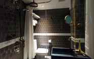 In-room Bathroom 6 Playhaus Thonglor