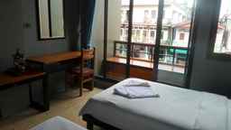 Chomtrang , THB 778.57