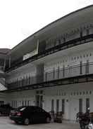 EXTERIOR_BUILDING Madina Guest House Palangkaraya