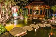 Kolam Renang Sunlove Resort and Spa - Grand View