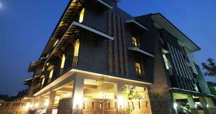 Exterior Oasis Studio Hotel Satu Yogyakarta