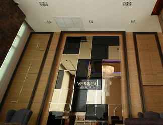 Lobi 2 The Vertical Suites