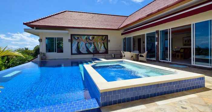 Kolam Renang Villa Ebel