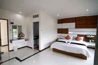 Bedroom TTT Hotel