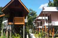 ล็อบบี้ Khao Sok Jungle Huts Resort