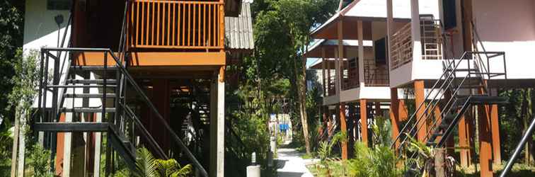 Lobi Khao Sok Jungle Huts Resort