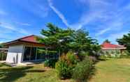 Bangunan 7 Starlight Beach Resort